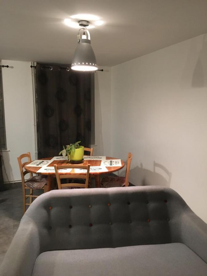 Gite De Vac'S Et D'Affaires A Monthermé 外观 照片